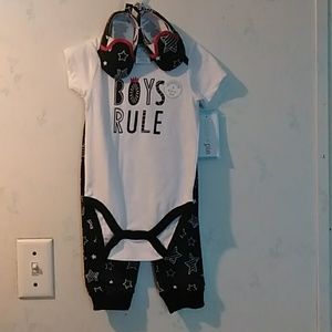 NWT 3 piece boys 6-9 month outfit